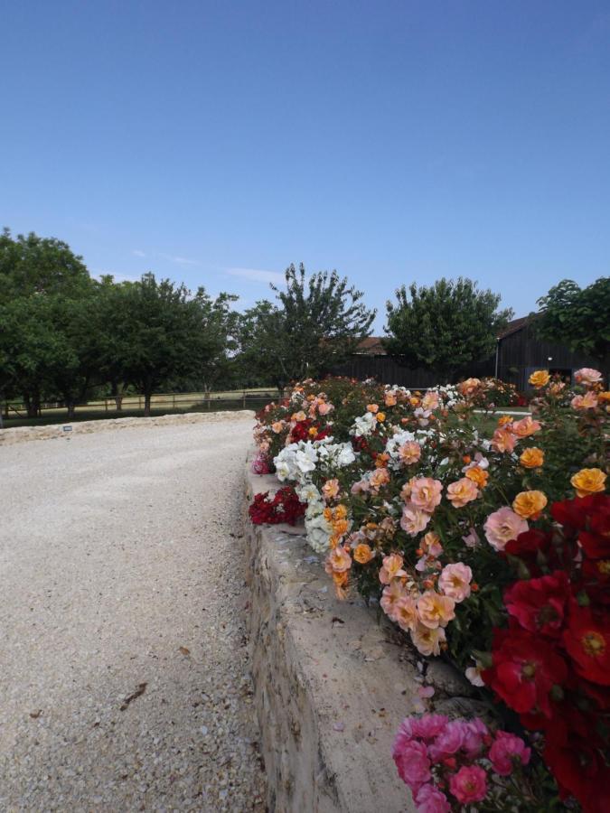 Bed & Breakfast Au Calme Lalinde Екстер'єр фото